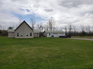 23 Clark Rd, Champlain, NY 12919