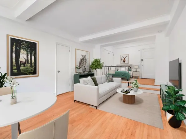 10 Park Avenue 4C image 2 of 12