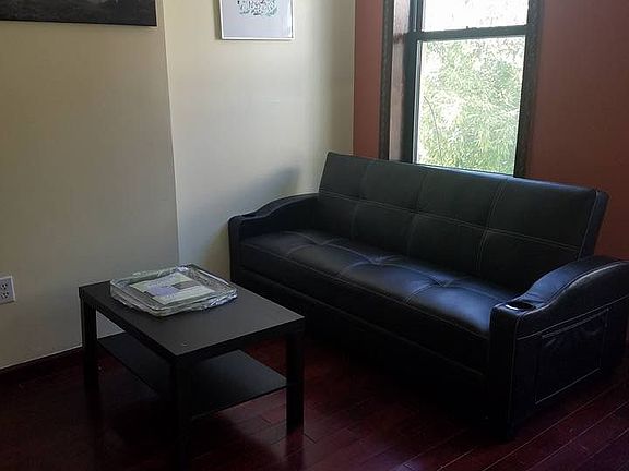 3rd image of 230 Hoyt St #2