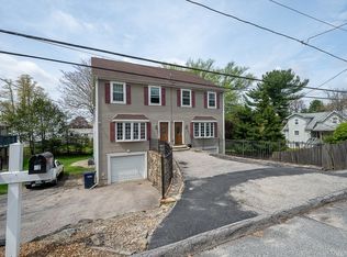 84 Valmor St, Worcester, MA 01604