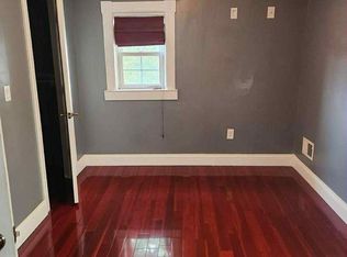 75 James St, Schenectady, NY 12304