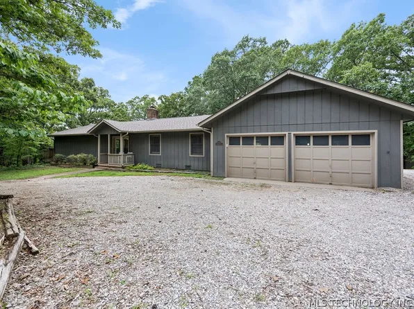 20385 W Cherokee Trl, Cookson, OK 74427