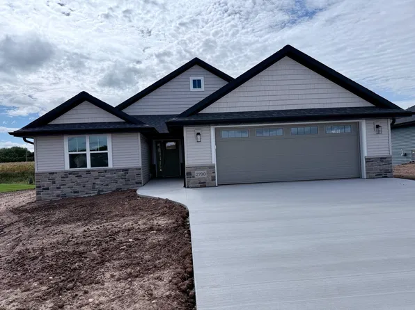 2790 Stelor Dr, Green Bay, WI 54311