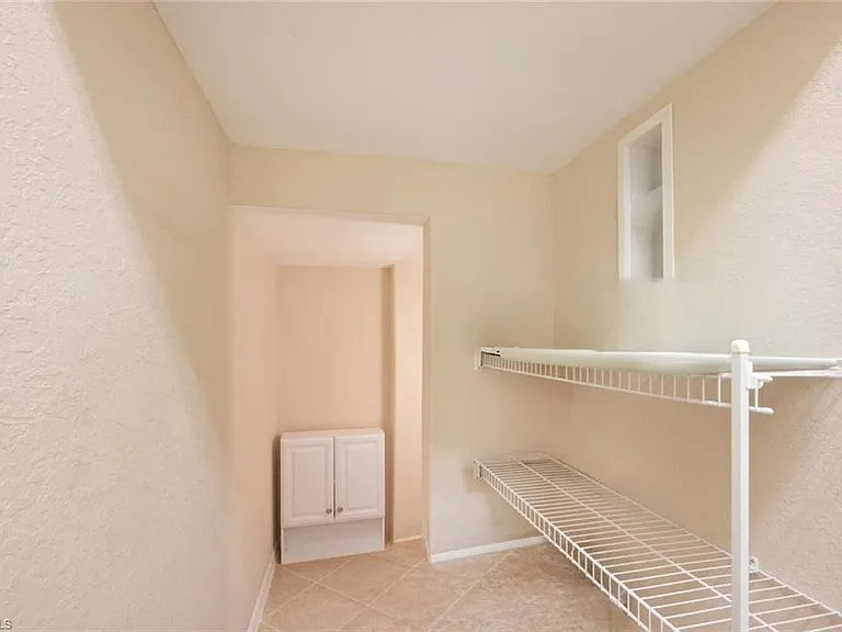 7631 Bristol Cir — Photo 29