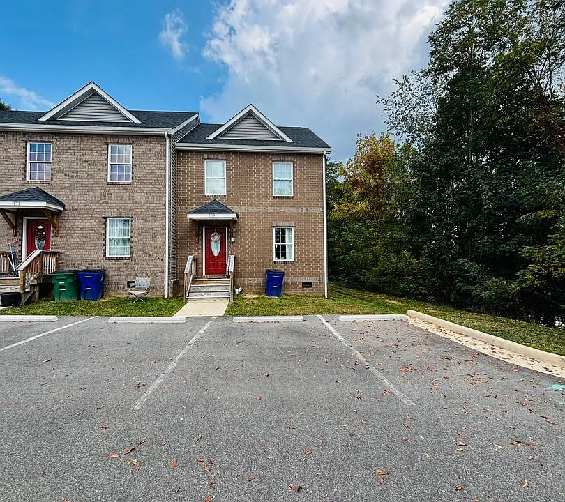 169 Craig St