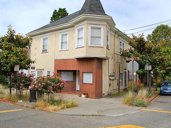 3rd image of 2100 California St #0