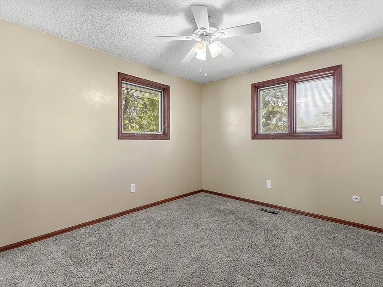 6893 Gray Cir — Photo 16