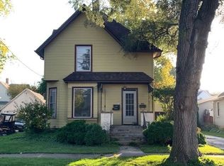 808 Caswell St, Belvidere, IL 61008