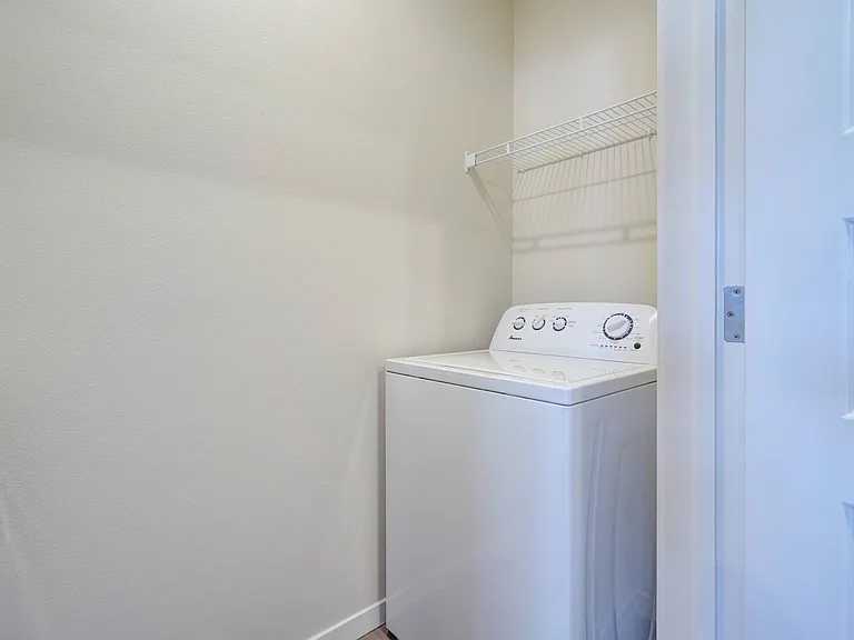 The Encore Apartments — Photo 20