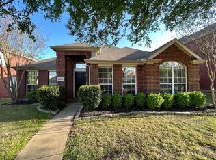 2304 Hunters Run Dr, Plano, TX 75025