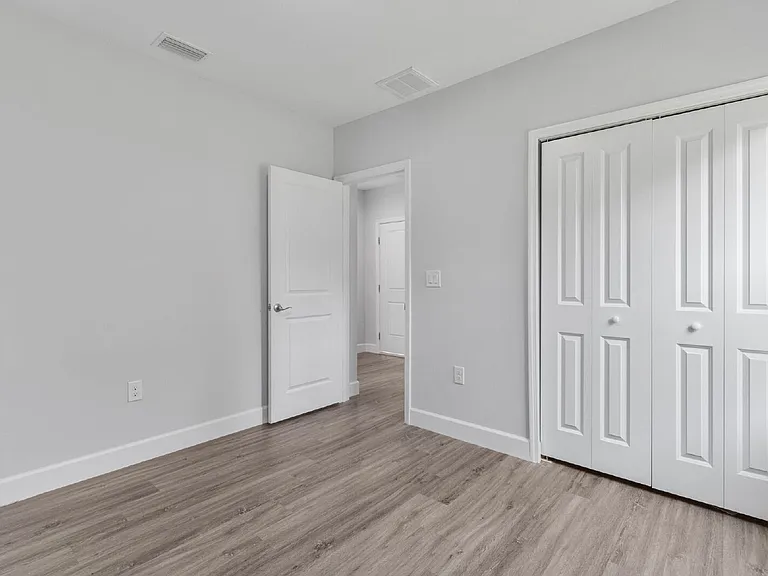 2226 Hilton St — Photo 21