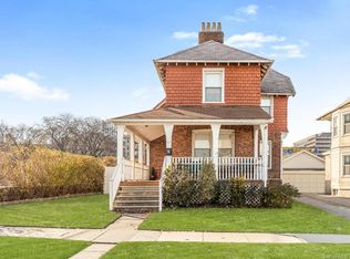 2 Lincoln St, New Rochelle, NY 10801