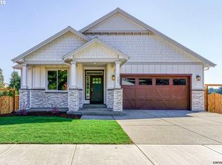 142 Rainier Dr, Salem, OR
