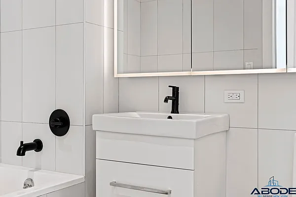 Rented by ABODE NYC LLC | media 43