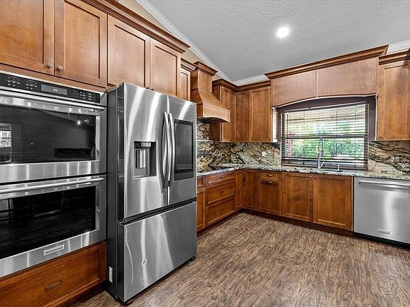 2nd image of 5434 NW 87th Ter #5434