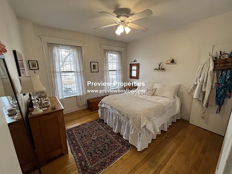1750 Commonwealth Ave #5P — Photo 11