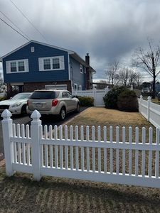 48 Matthews Avenue, West Babylon, NY, 11704