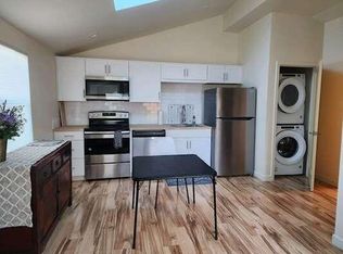 1629 Vine St #B, Paso Robles, CA 93446