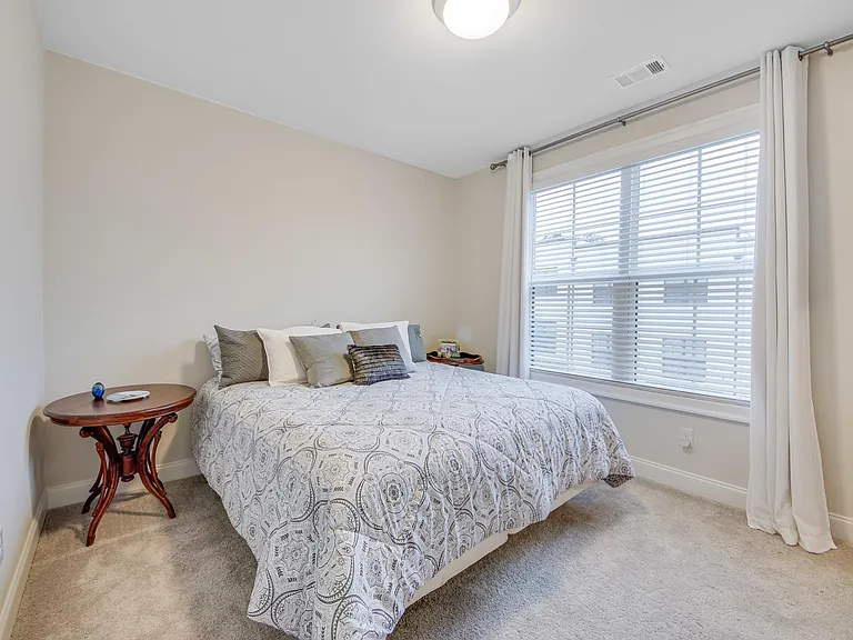 306 Burgess Walk — Photo 28