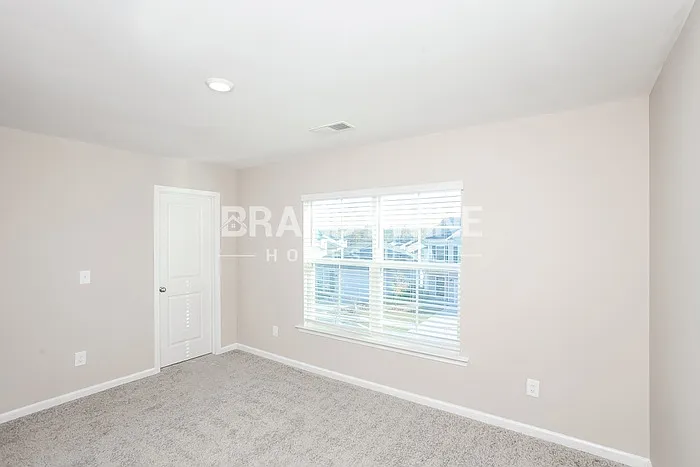 559 Glenmanor Dr — Photo 18