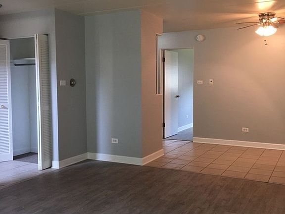 3rd image of 9649-55 S Kedzie Ave #9655-2