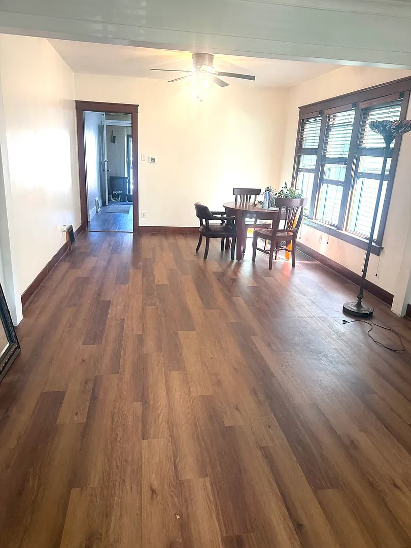 2 bed, 1000 sqft, $2,175 — Photo 3