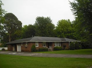 365 Hamilton St, Waldron, AR 72958
