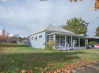 836 4th St, Springfield, OR 97477