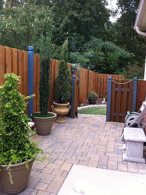 1st image of 431 Holland Lakes Dr N