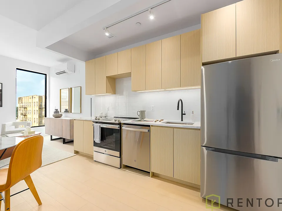 1634 Flatbush Ave #722