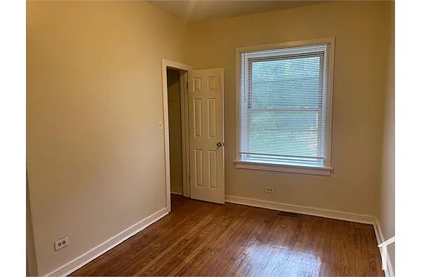Building Photo - 7955 S Emerald Ave #1