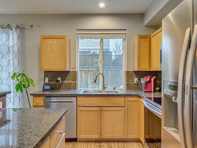 20855 SW Skiver St — Photo 11