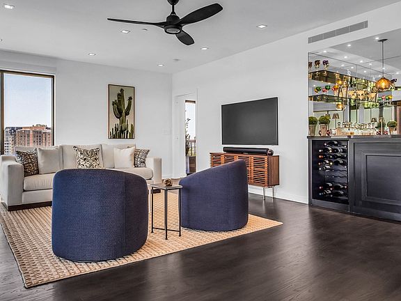 5th image of 3831 Turtle Creek Blvd APT 21B
