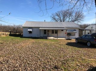 509 S Depot St, New London, MO 63459