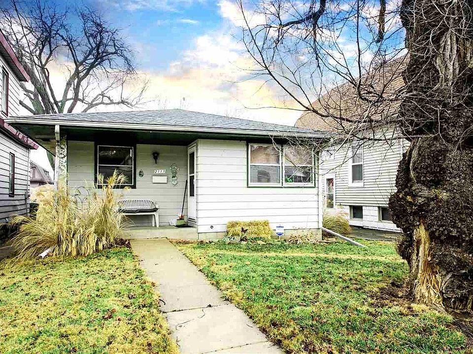 1st image of 2111 W Rohmann Ave