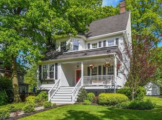 698 Prospect St, Maplewood, NJ 07040