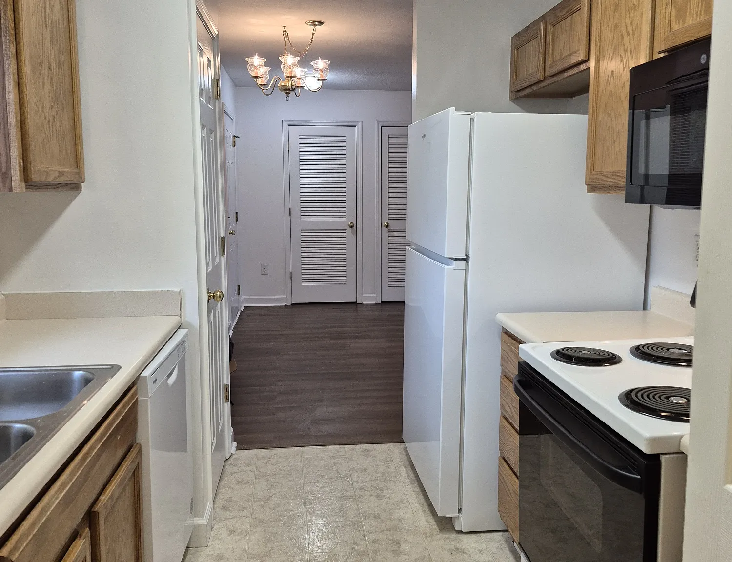 Olde Covington Properties, LLC - 207 — Photo 4