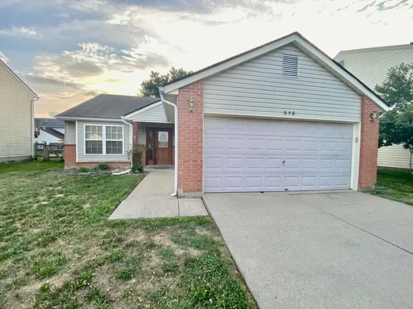 313 Park Dr, Trenton, OH 45067