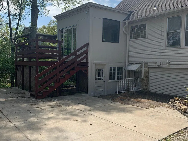 4709 Holly St — Photo 13