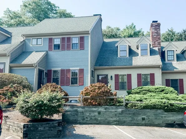 45 West Rd APT 2D, Orleans, MA 02653
