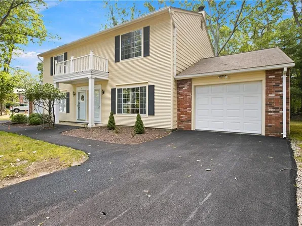 30 Eagle Run #B, Warwick, RI 02818
