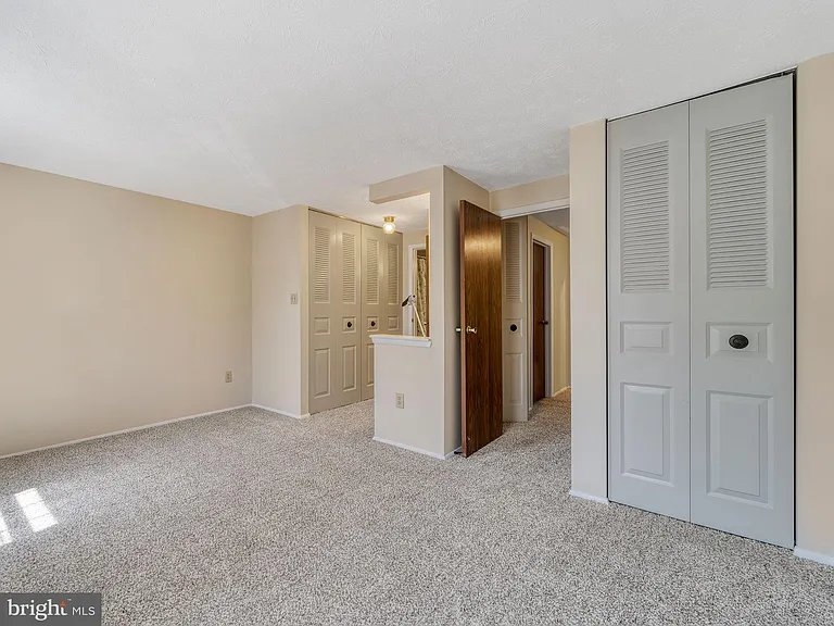 19130 Partridge Wood Dr — Photo 18
