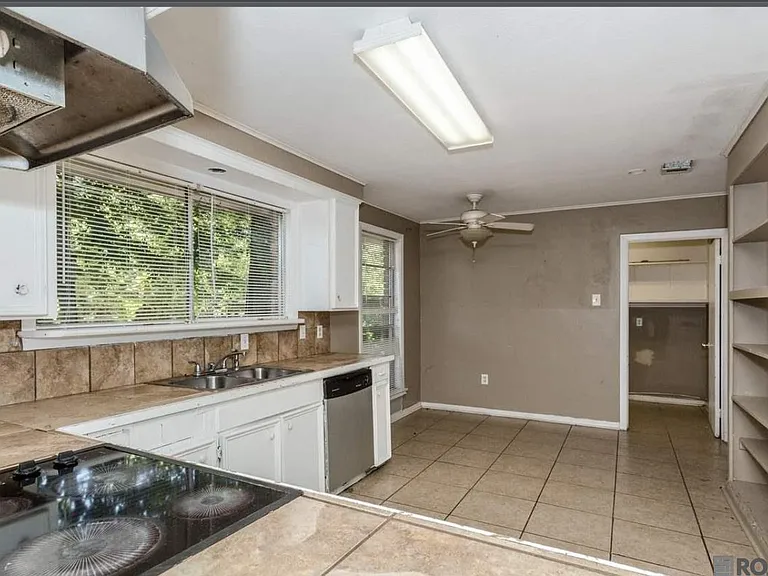 12114 E Glenhaven Dr — Photo 7