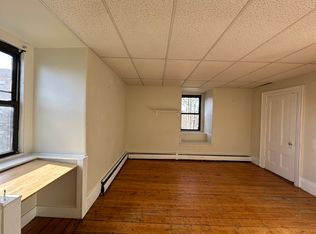 183 Harvard St #4, Cambridge, MA 02139