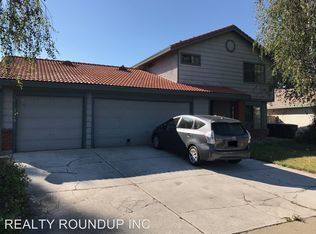 3211 Azevedo Dr, Sacramento, CA 95833