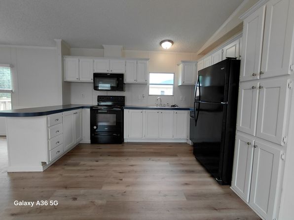 (undisclosed Address)