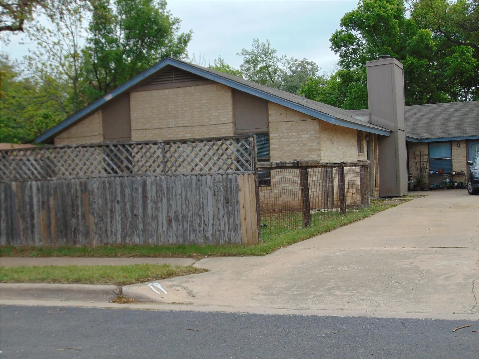 2 bed, 2.0 bath, 1998 sqft, $1,775 — Photo 1