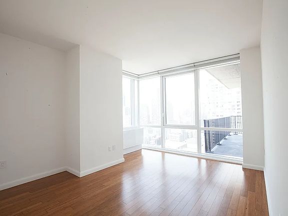 4th image of 66 Rockwell Pl APT 25A