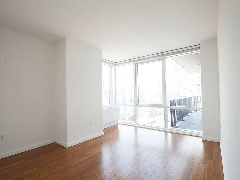 66 Rockwell Pl #25A — Photo 4