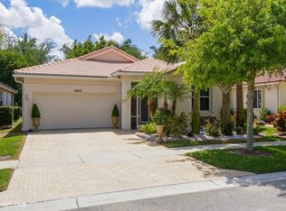 9662 Sandpiper Ln, West Palm Beach, FL 33411